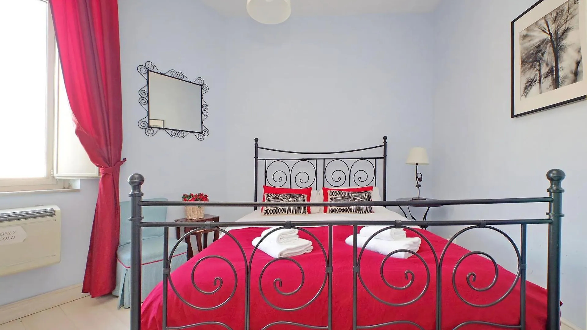 6 People Apartment At Vatican Rome Italy